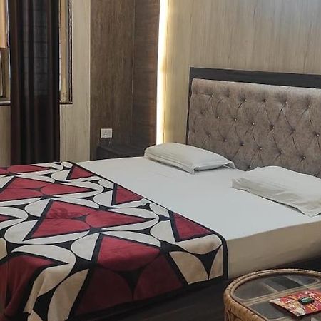 Hotel Shiv Ganga Rishikesh Exterior photo