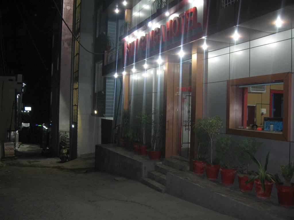 Hotel Shiv Ganga Rishikesh Exterior photo