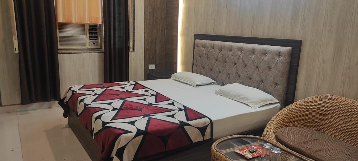 Hotel Shiv Ganga Rishikesh Exterior photo