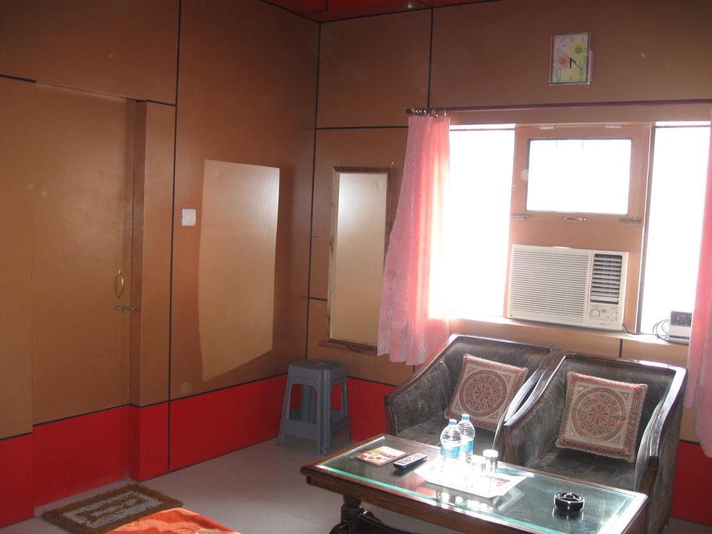 Hotel Shiv Ganga Rishikesh Exterior photo